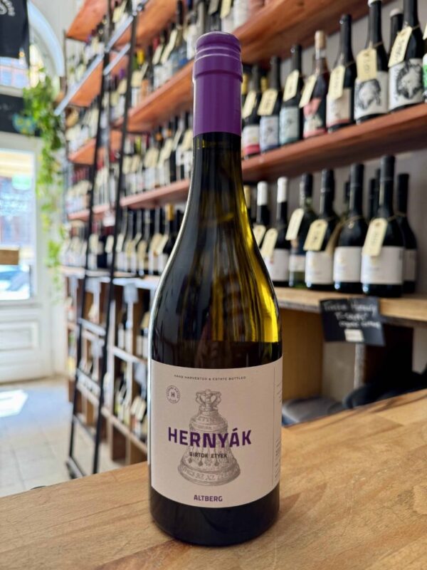 Taste-hungary-wine-shop-hernyak-altberg Taste-hungary-wine-shop-hernyak-altberg