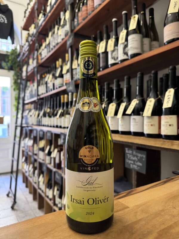 Taste Hungary-gal-kunsag-irsai-oliver-hungarian-wine